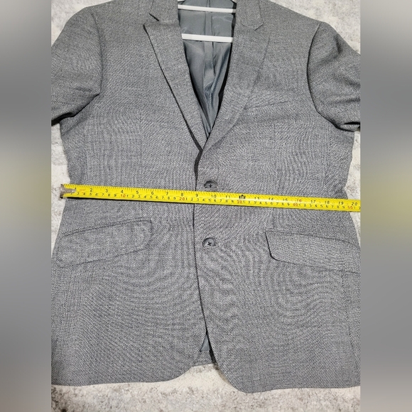 Kenneth Cole Men's Gray Blazer - Picture 10 of 12